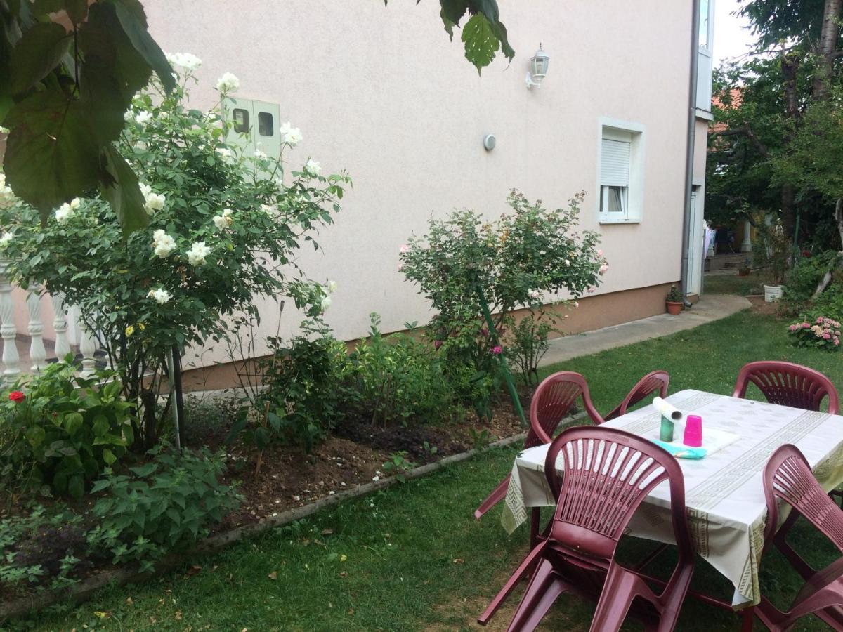 Miki Guest house *